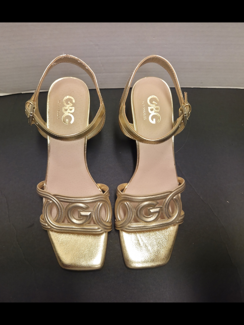 GBG Guess Sz 6.5 Gold Women's Ankle-Strap Chunky Block Heel Sandals NWOT